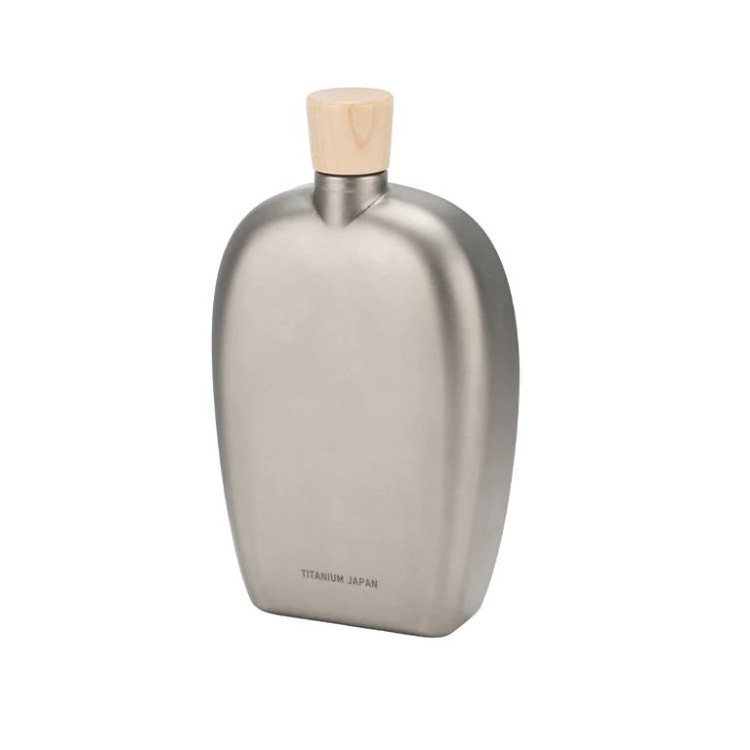 Snow Peak Titanium Curved Flask 250ml 8.4oz - Image 3